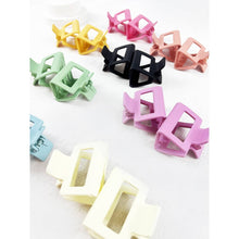 Load image into Gallery viewer, Medium Size Matte Rectangle Claw Clip