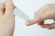 Load image into Gallery viewer, Roll-On Cuticle Oil
